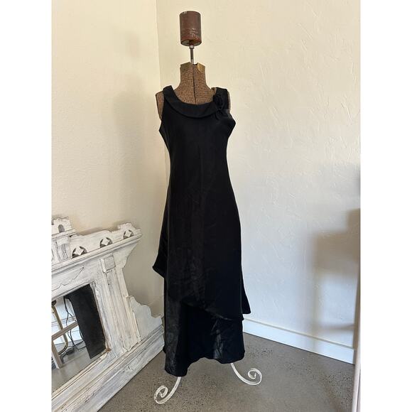 Women’s Small Gown Black Sleeveless Evening Dress Asymmetrical Hem Rosette - Picture 1 of 3